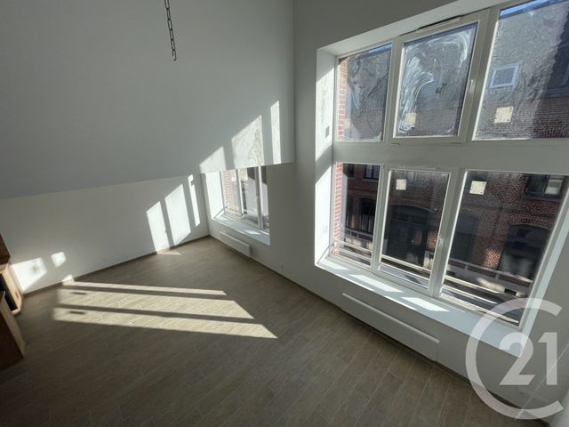 Appartement T4 à louer - 4 pièces - 92.85 m2 - TOURCOING - 59 - NORD-PAS-DE-CALAIS - Century 21 Rue Nationale