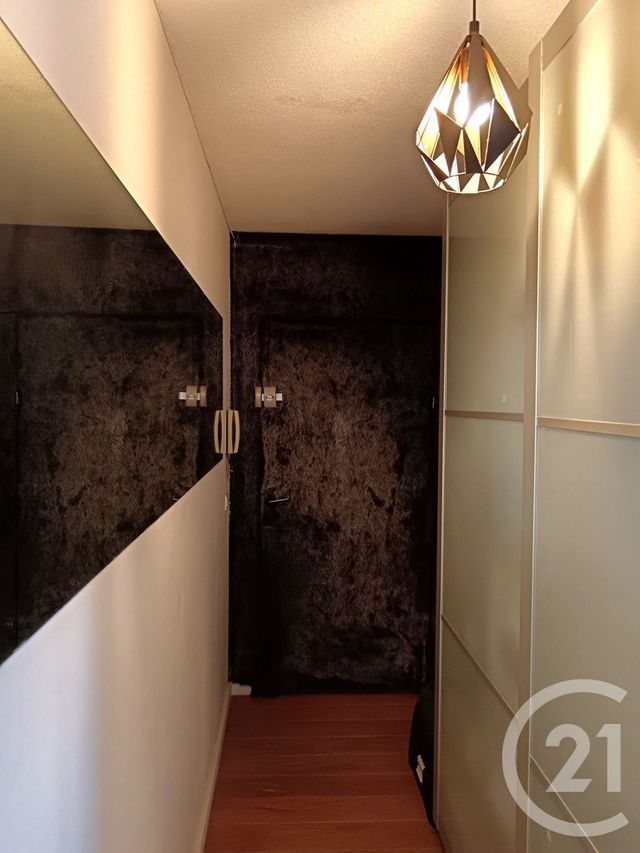 Appartement F2 à vendre - 2 pièces - 57.04 m2 - LA MADELEINE - 59 - NORD-PAS-DE-CALAIS - Century 21 Rue Nationale