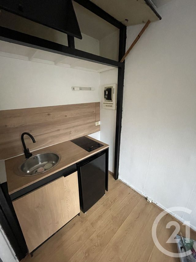 Appartement T1 à louer - 1 pièce - 18.5 m2 - LILLE - 59 - NORD-PAS-DE-CALAIS - Century 21 Rue Nationale