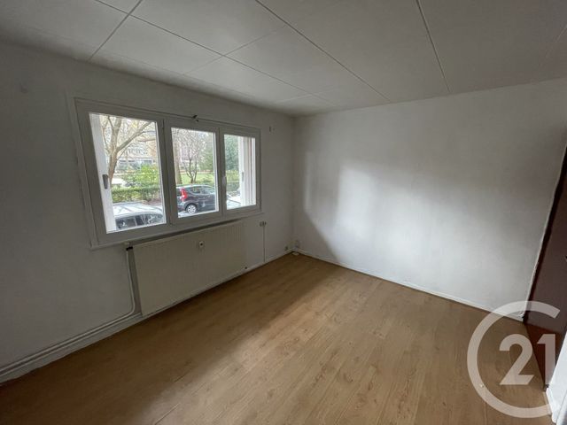 Appartement T1 à louer - 1 pièce - 18.5 m2 - LILLE - 59 - NORD-PAS-DE-CALAIS - Century 21 Rue Nationale