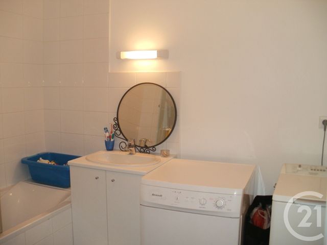 Appartement F3 à vendre - 3 pièces - 64.1 m2 - LILLE - 59 - NORD-PAS-DE-CALAIS - Century 21 Rue Nationale