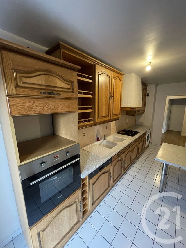 Appartement T3 à louer - 3 pièces - 78.26 m2 - LILLE - 59 - NORD-PAS-DE-CALAIS - Century 21 Rue Nationale