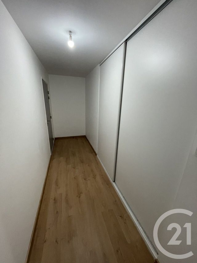Appartement F4 à louer - 4 pièces - 89.3 m2 - LILLE - 59 - NORD-PAS-DE-CALAIS - Century 21 Rue Nationale