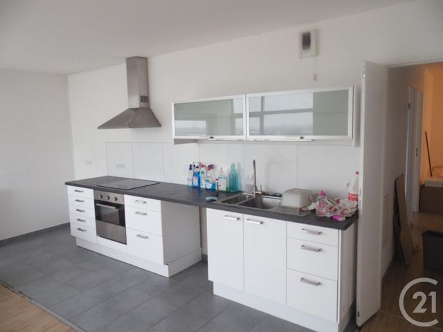Appartement F4 à louer - 4 pièces - 89.3 m2 - LILLE - 59 - NORD-PAS-DE-CALAIS - Century 21 Rue Nationale