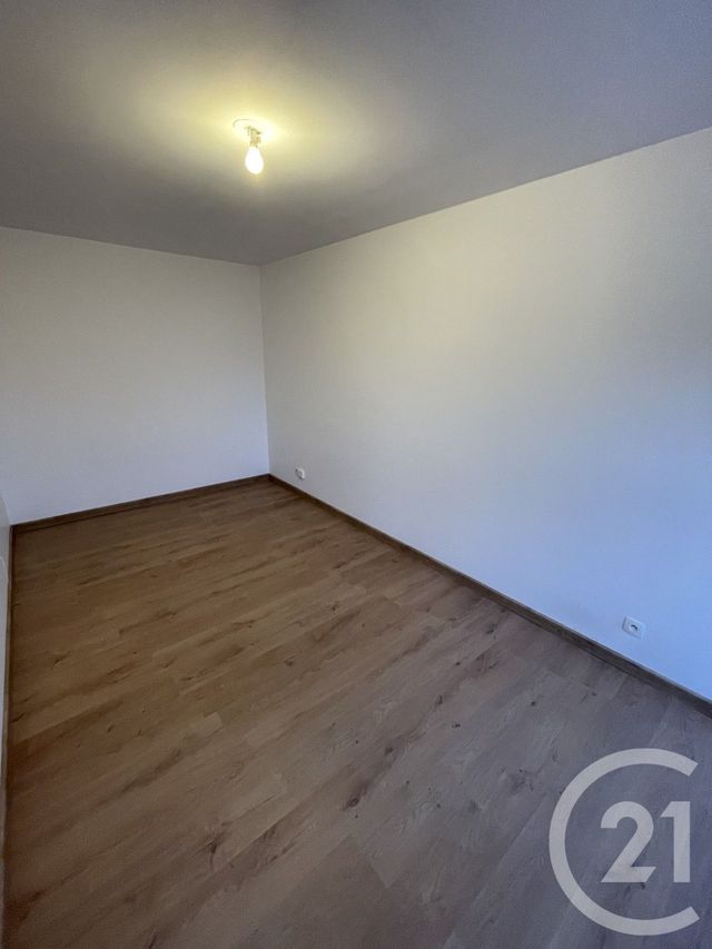 Appartement F4 à louer - 4 pièces - 89.3 m2 - LILLE - 59 - NORD-PAS-DE-CALAIS - Century 21 Rue Nationale