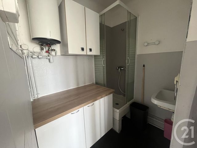 Appartement Studio à louer - 1 pièce - 24.88 m2 - LILLE - 59 - NORD-PAS-DE-CALAIS - Century 21 Rue Nationale