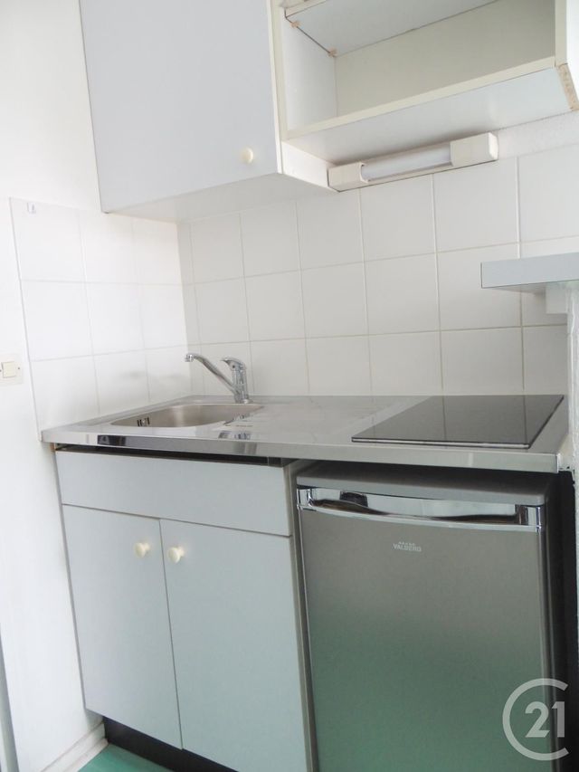 Appartement F1 à louer - 1 pièce - 18.17 m2 - LILLE - 59 - NORD-PAS-DE-CALAIS - Century 21 Rue Nationale