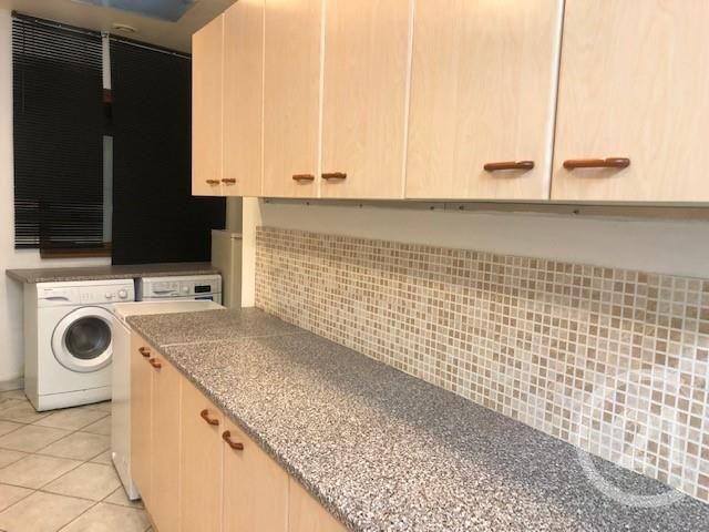Appartement Chambre à louer - 1 pièce - 13.14 m2 - ROUBAIX - 59 - NORD-PAS-DE-CALAIS - Century 21 Rue Nationale