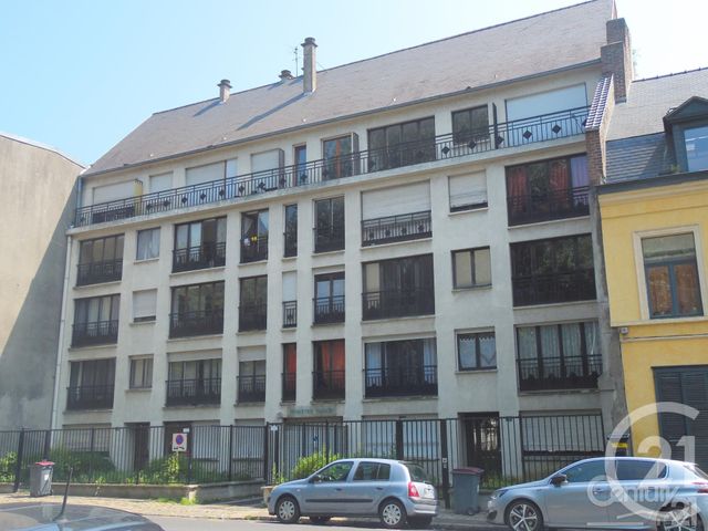 Appartement T1 à louer - 1 pièce - 26.12 m2 - LILLE - 59 - NORD-PAS-DE-CALAIS - Century 21 Rue Nationale