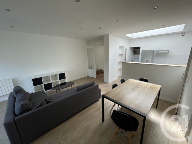 Appartement F2 à louer - 2 pièces - 48.93 m2 - TOURCOING - 59 - NORD-PAS-DE-CALAIS - Century 21 Rue Nationale