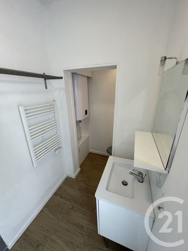 Appartement F2 à louer - 2 pièces - 48.93 m2 - TOURCOING - 59 - NORD-PAS-DE-CALAIS - Century 21 Rue Nationale